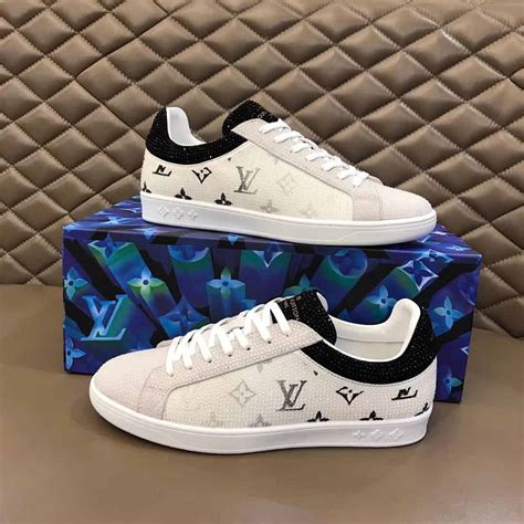 scarpe louis vuitton sneakers uomo|louis vuitton perfumes for men.